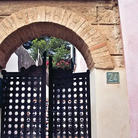 Stunning In San Telmo With Kitchen Holiday home Sant Elm