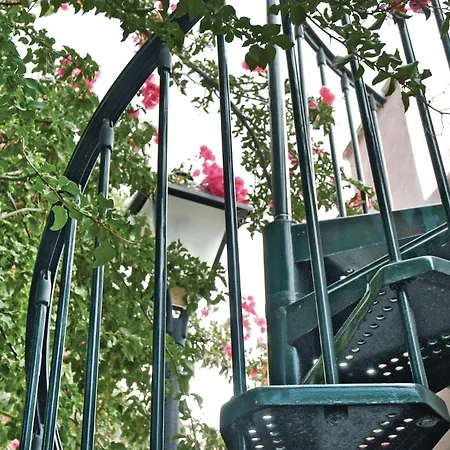 Holiday home Stunning In San Telmo With Kitchen *